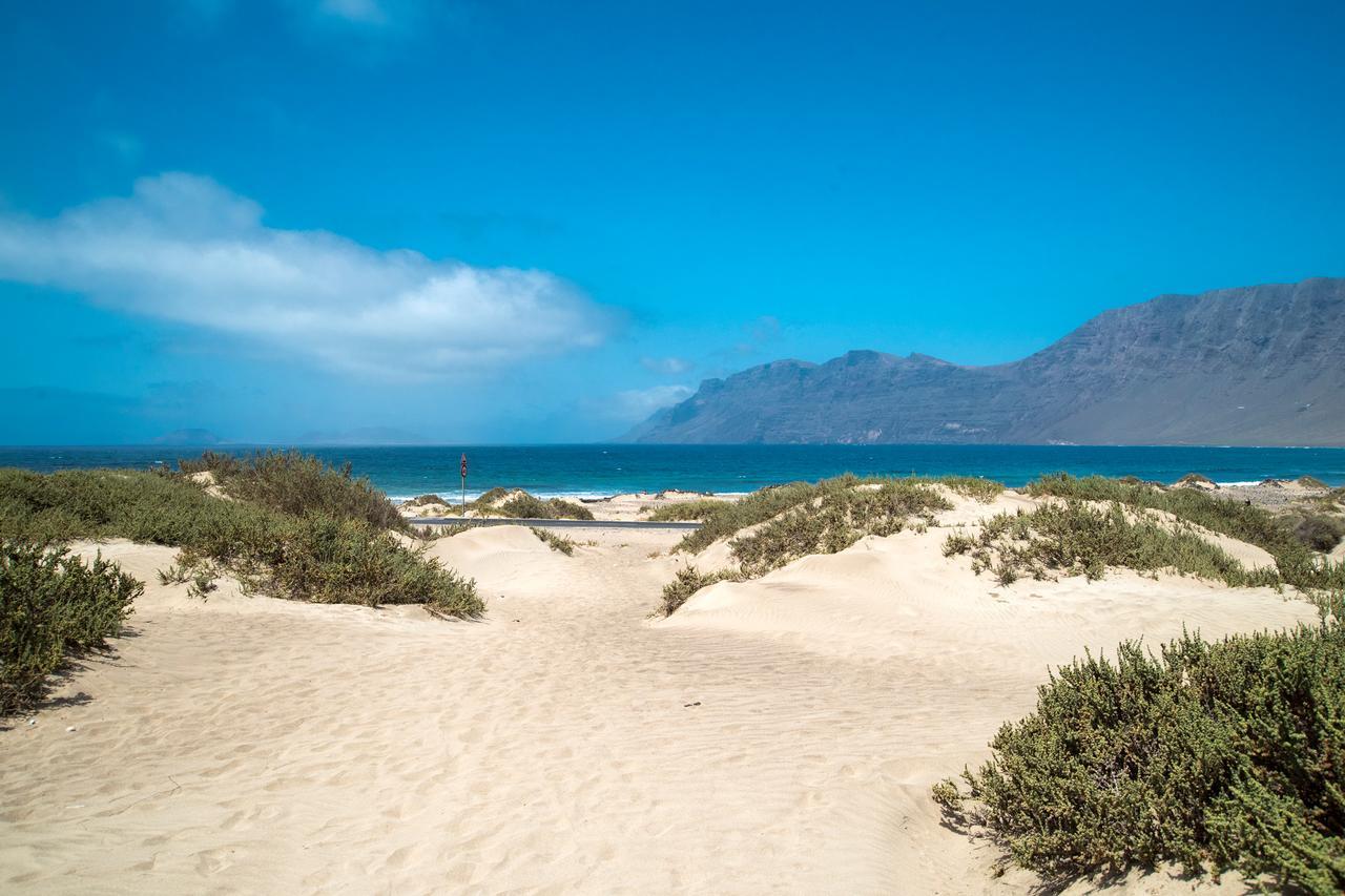 Famara Views Apartment Bagian luar foto