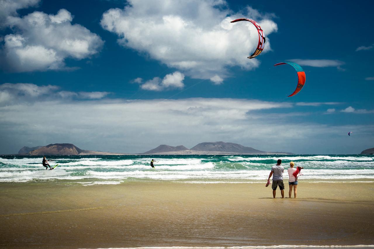 Famara Views Apartment Bagian luar foto