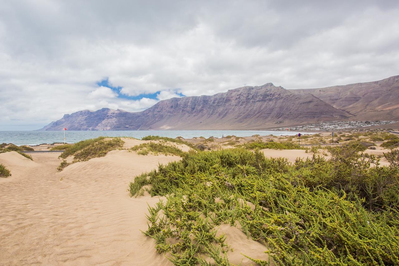 Famara Views Apartment Bagian luar foto